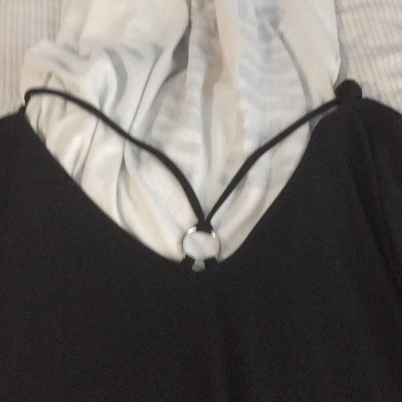 Long sleeve black dress - Picture 3 of 3